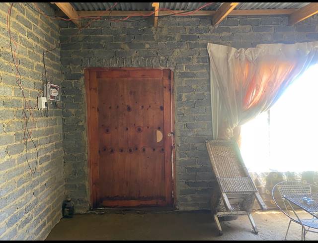 2 BEDROOM FREESTANDING FOR SALE IN NANESCOL
